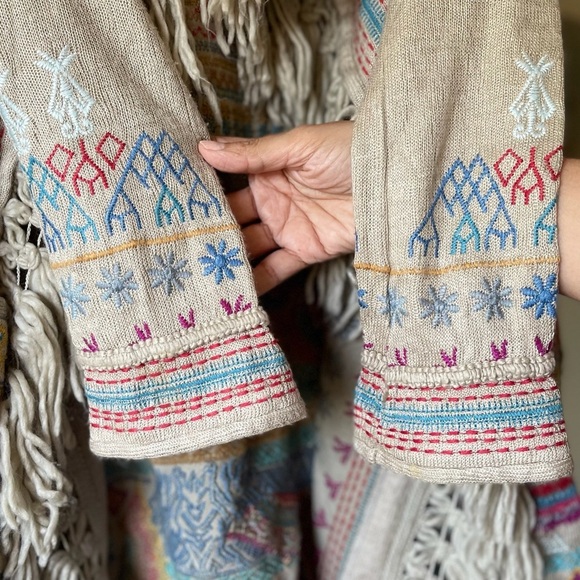 Johnny Was Cyrillus Embroidered Hooded Duster Coat Fringe Boho Truffle XS EUC - Picture 4 of 10